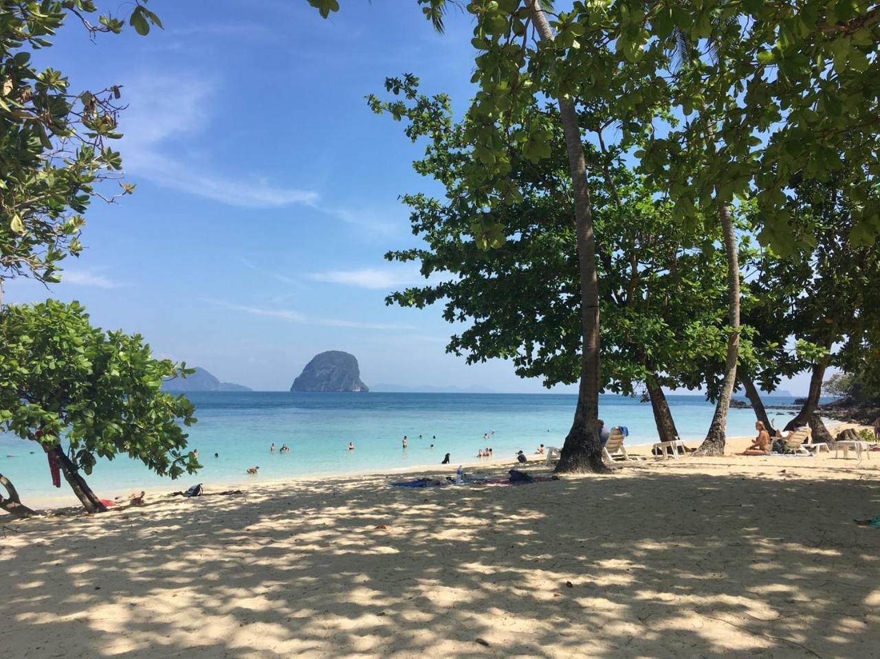 Koh Ngai Resort Bagian luar foto